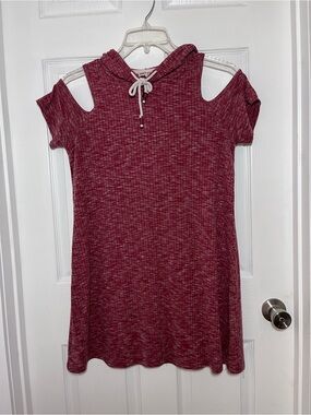 Inspired Hearts cold shoulder hooded tunic top